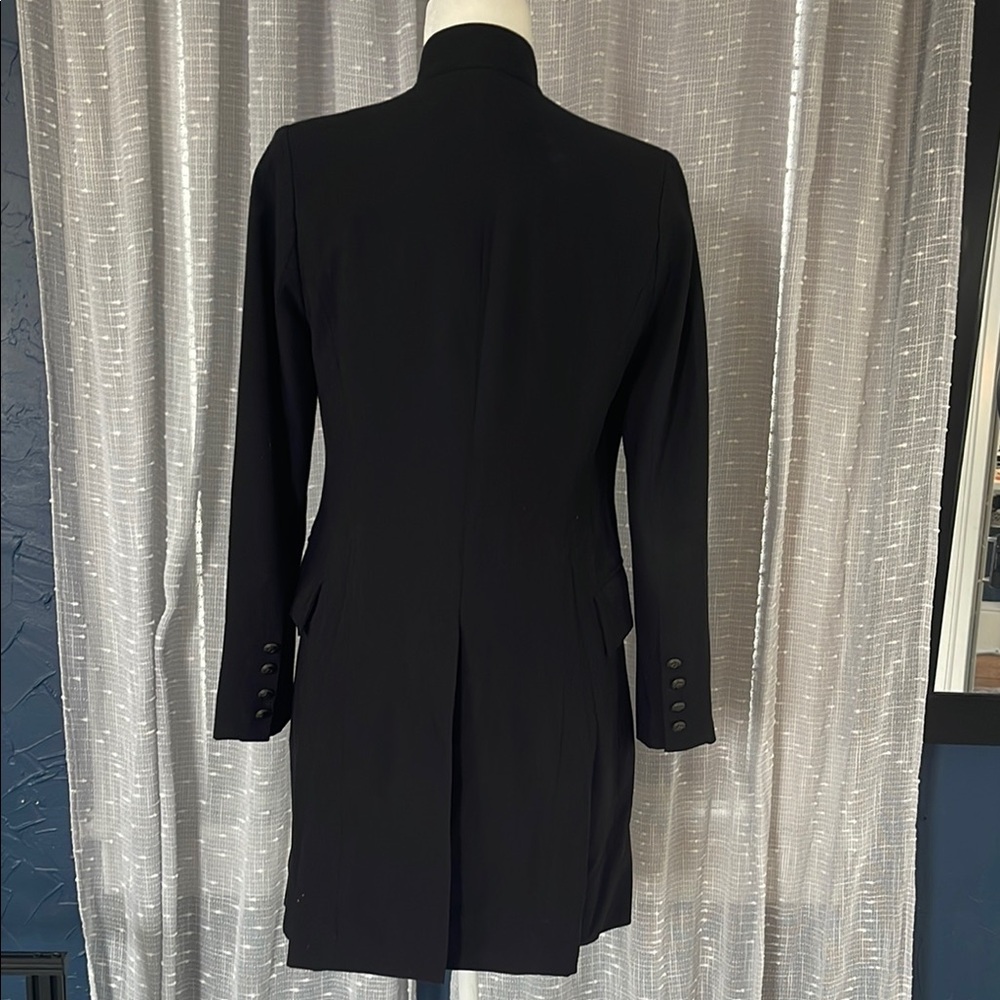 Elegant Black Women's Coat - Picture 4 of 6